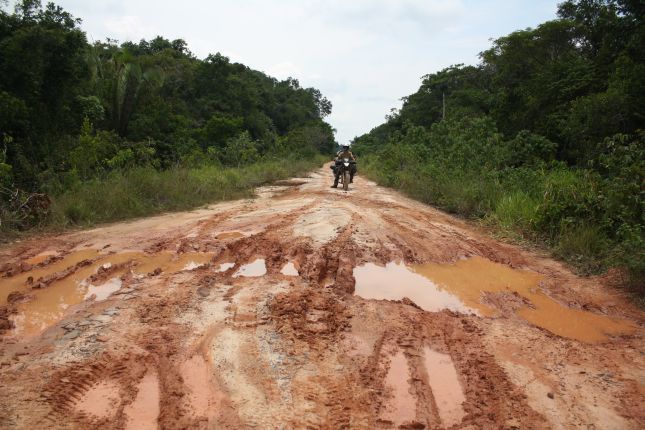 road-condition-BR319-3-mud-pit.JPG